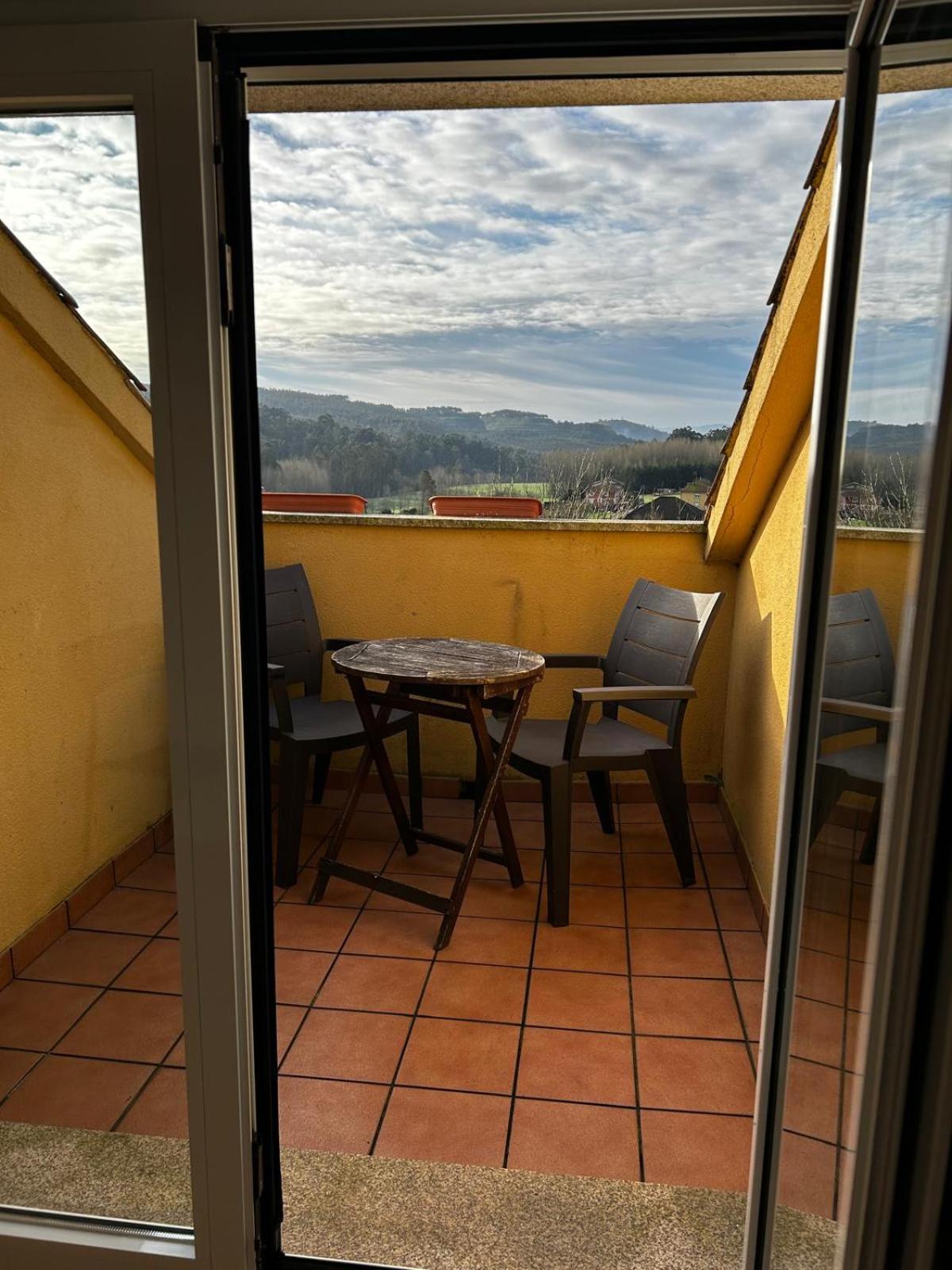 Pension A Solaina O Pedrouzo Exteriör bild